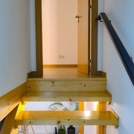Mezzanine 4 *
