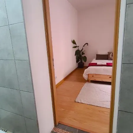 Mezzanine 4 * Φάρο